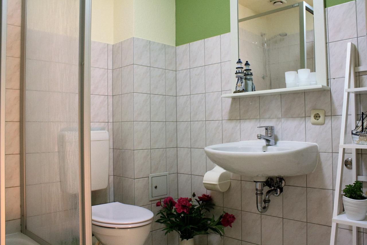 "Zum Heiligen Geisthof" Hotel Parchim Bagian luar foto