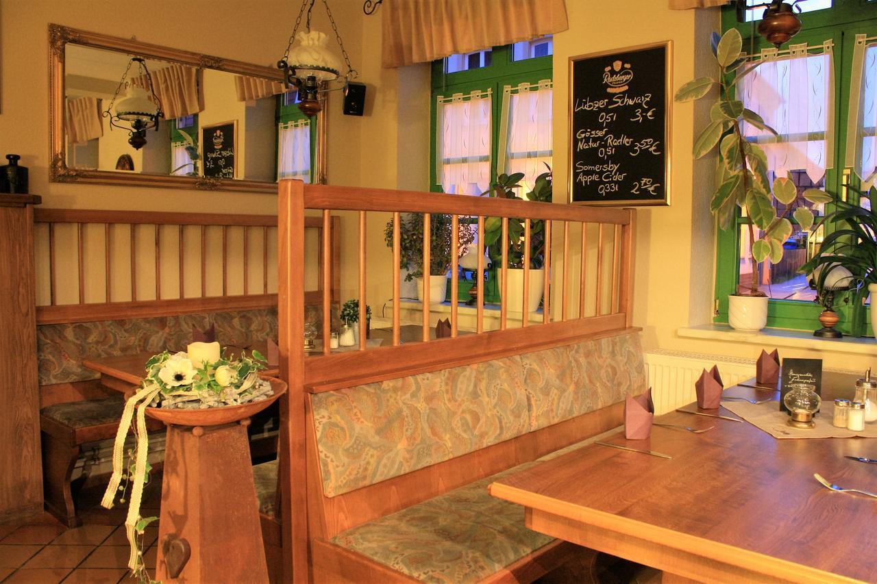 "Zum Heiligen Geisthof" Hotel Parchim Bagian luar foto