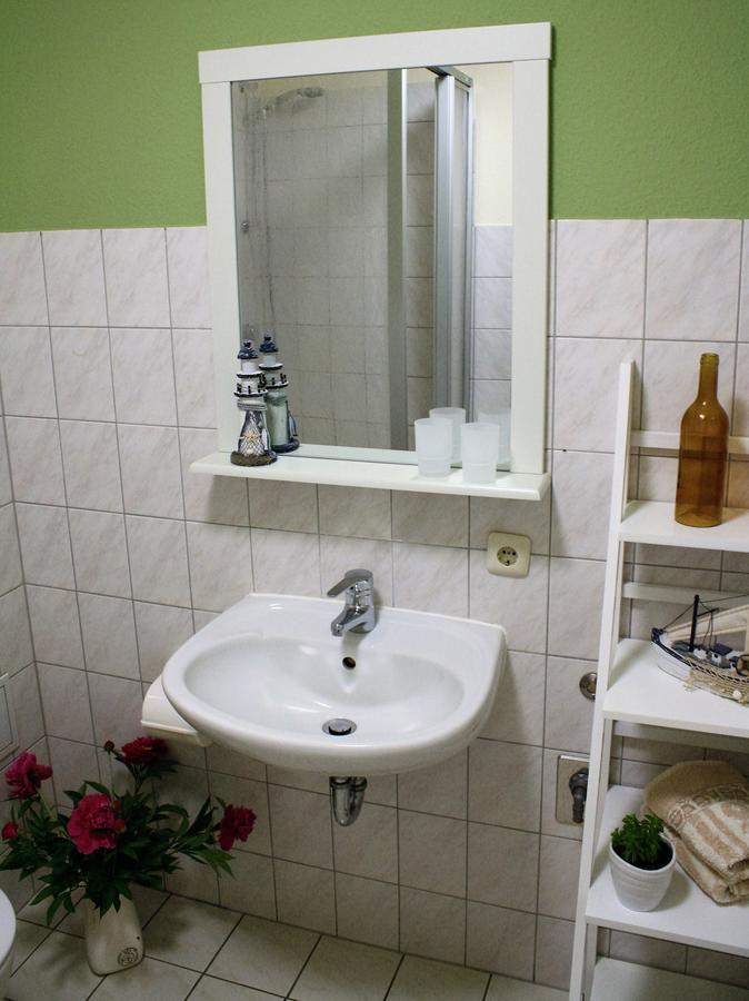 "Zum Heiligen Geisthof" Hotel Parchim Bagian luar foto